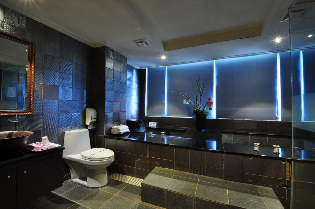 Jin Spa Resort Hotel Цзіньшань Екстер'єр фото